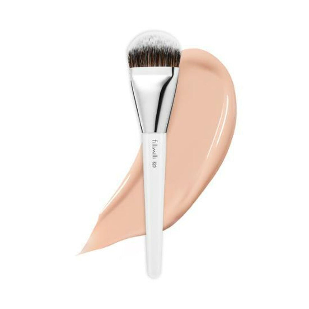 FILLIMILLI Flat Foundation Brush 820